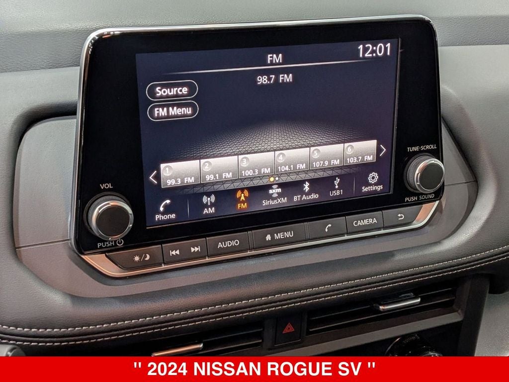 2024 Nissan Rogue SV