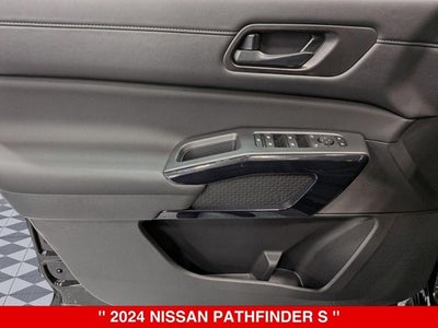 2024 Nissan Pathfinder S