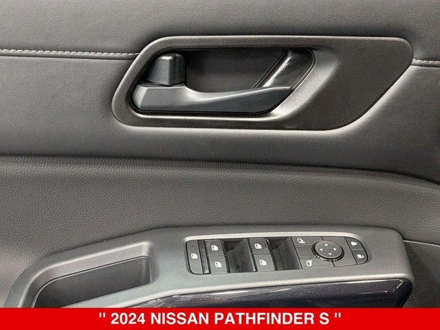 2024 Nissan Pathfinder S