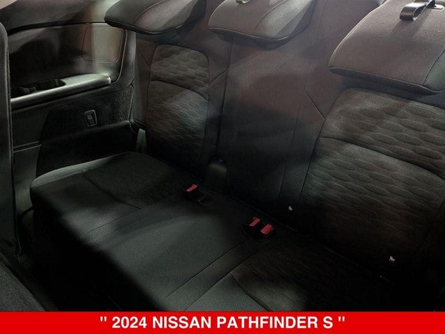 2024 Nissan Pathfinder S
