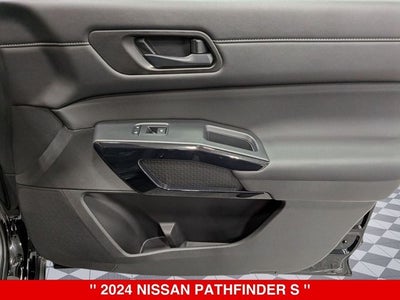 2024 Nissan Pathfinder S