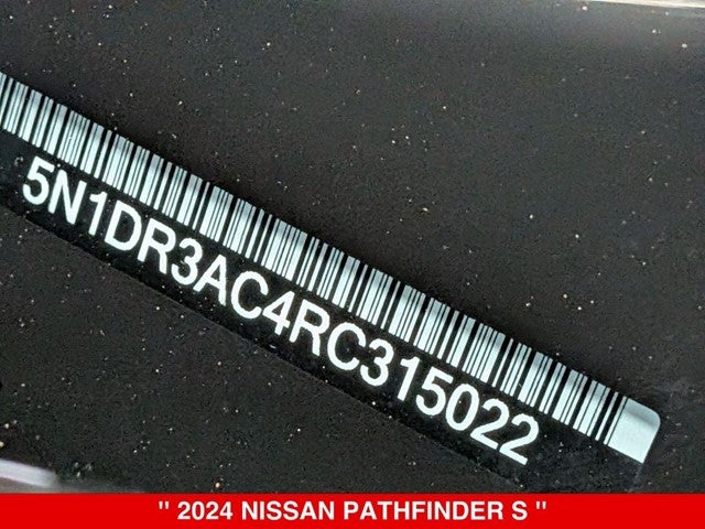 2024 Nissan Pathfinder S