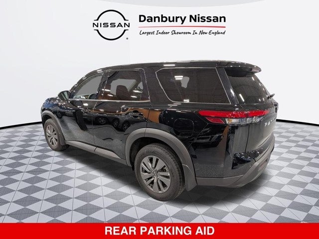 2024 Nissan Pathfinder S