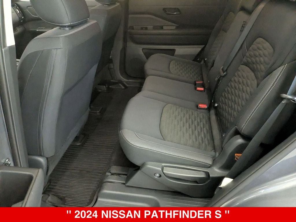2024 Nissan Pathfinder S