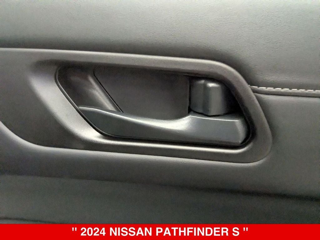 2024 Nissan Pathfinder S