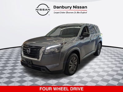 2024 Nissan Pathfinder S