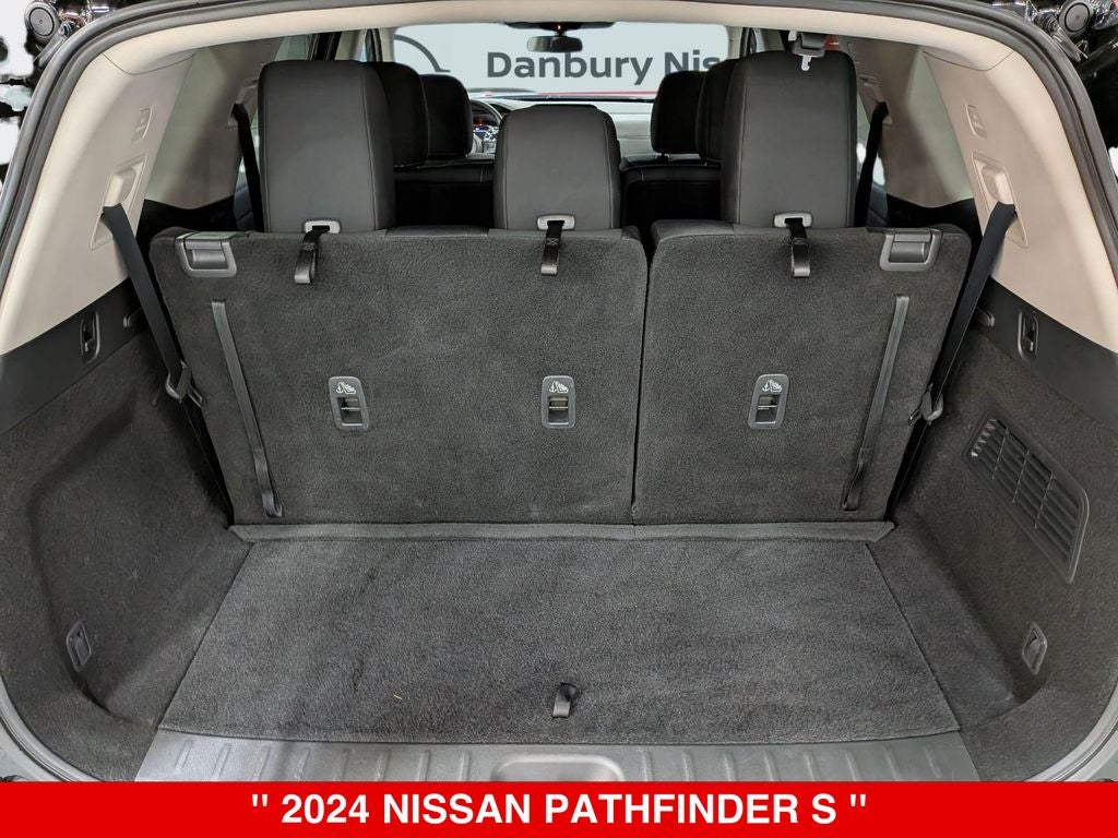 2024 Nissan Pathfinder S