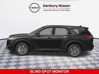 2024 Nissan Pathfinder S