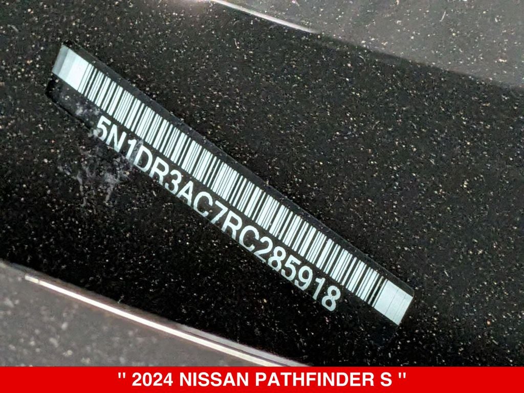 2024 Nissan Pathfinder S