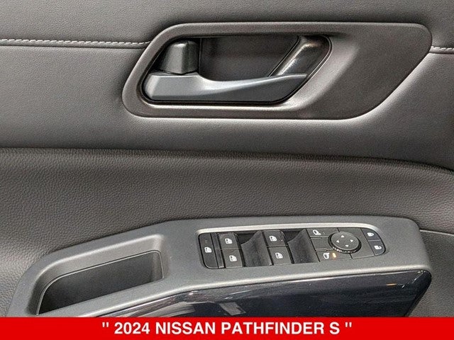 2024 Nissan Pathfinder S