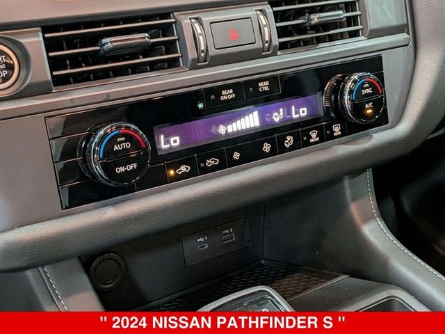 2024 Nissan Pathfinder S