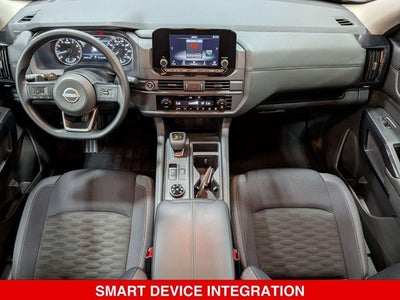2024 Nissan Pathfinder S