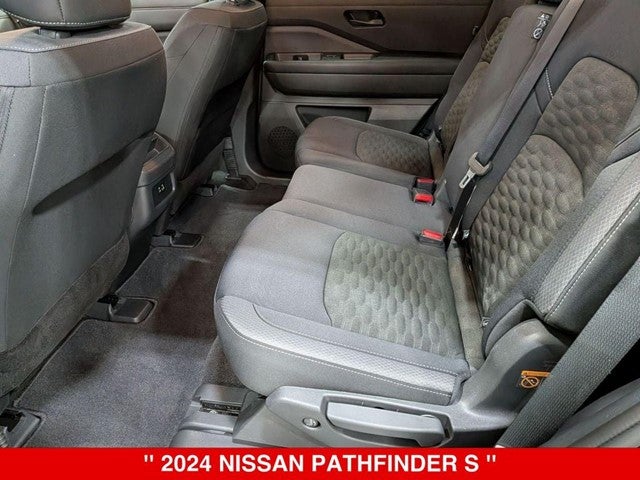 2024 Nissan Pathfinder S