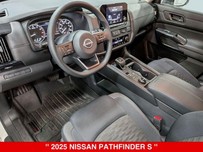 2025 Nissan Pathfinder S