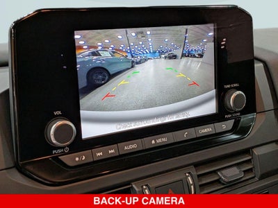 2025 Nissan Pathfinder S
