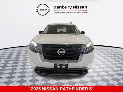 2025 Nissan Pathfinder S