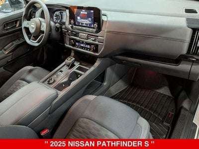 2025 Nissan Pathfinder S