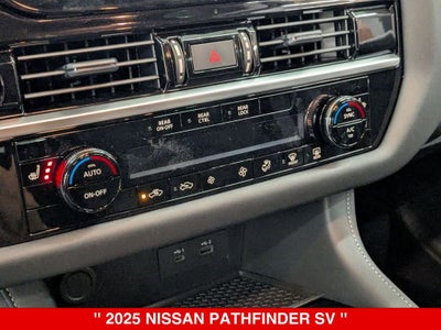 2025 Nissan Pathfinder SV