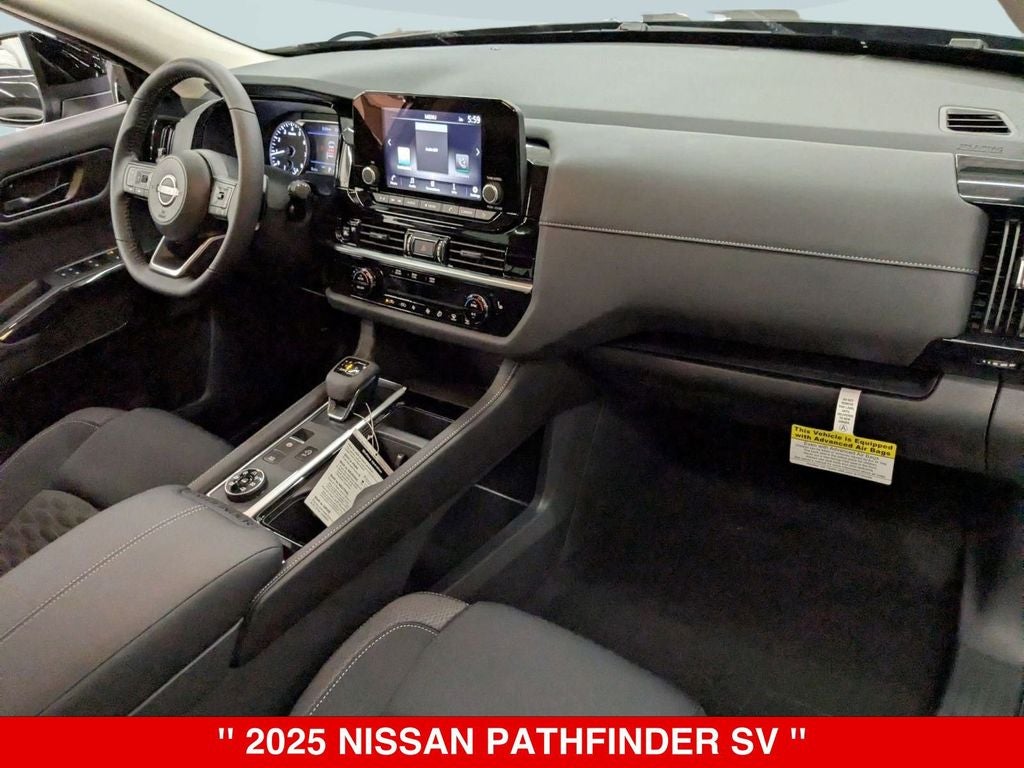 2025 Nissan Pathfinder SV