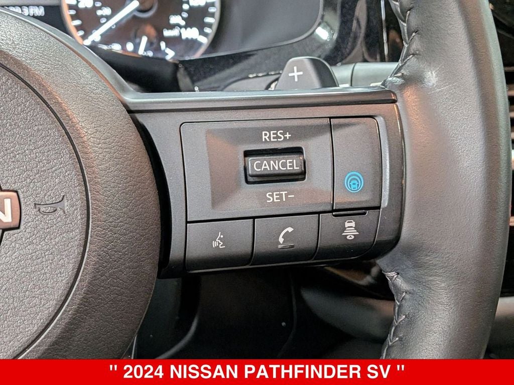 2024 Nissan Pathfinder SV