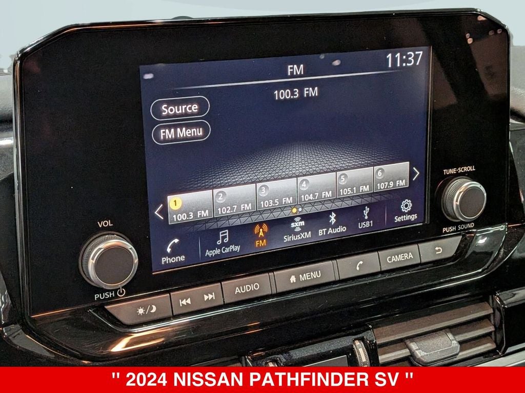 2024 Nissan Pathfinder SV