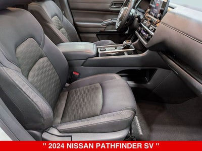 2024 Nissan Pathfinder SV