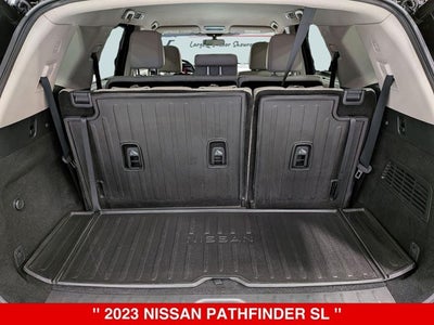 2023 Nissan Pathfinder SL