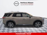 2023 Nissan Pathfinder Platinum NISSAN CERTIFIED