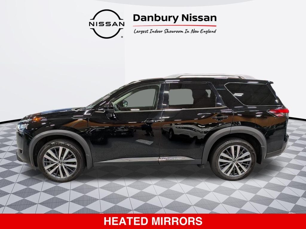 2022 Nissan Pathfinder Platinum