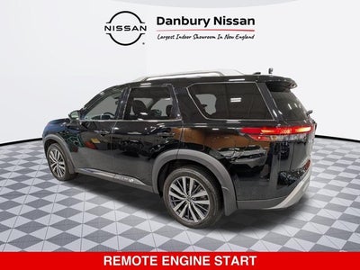 2022 Nissan Pathfinder Platinum