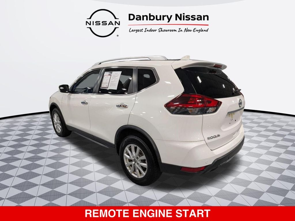 2020 Nissan Rogue SV