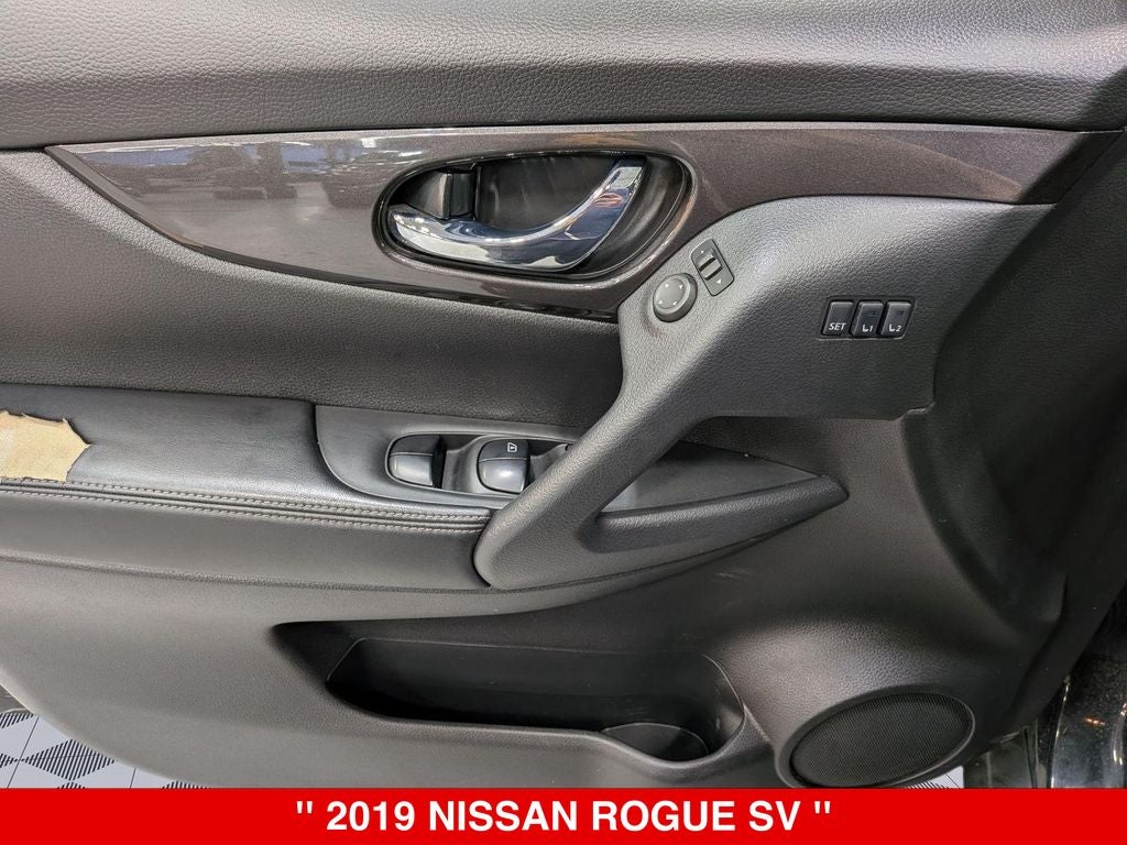 2019 Nissan Rogue SV