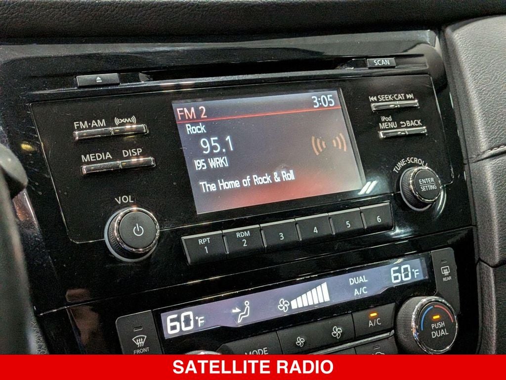 2017 Nissan Rogue SV