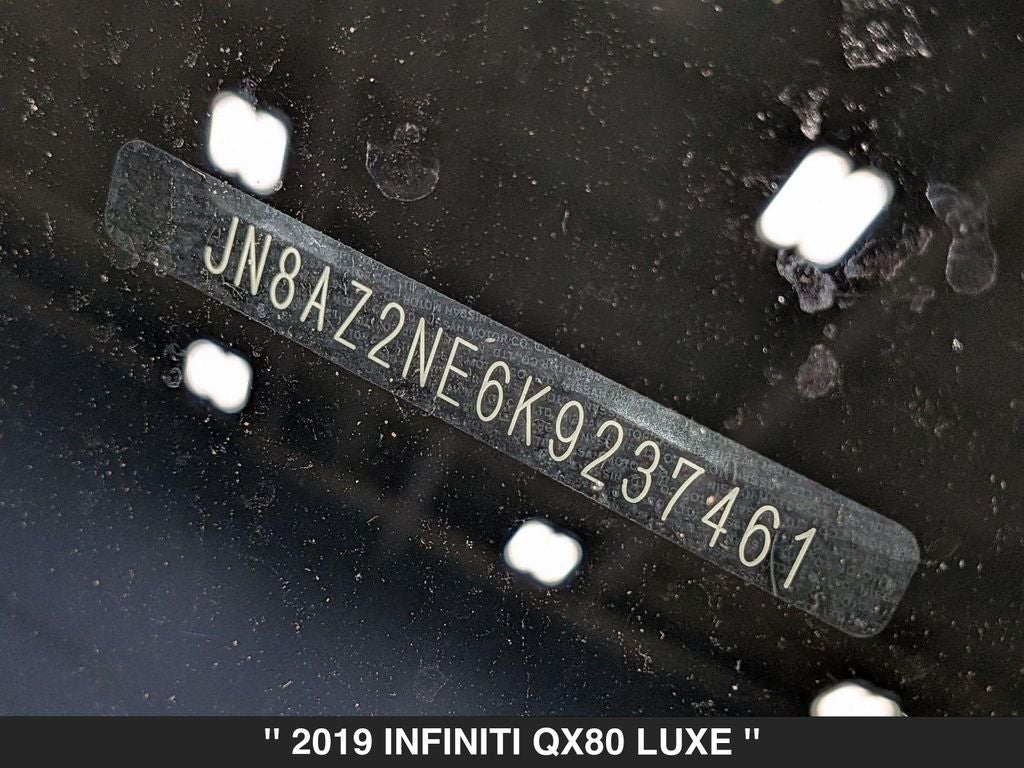 2019 INFINITI QX80 LUXE 4WD