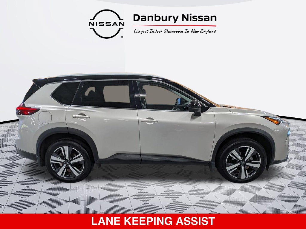 2025 Nissan Rogue SL