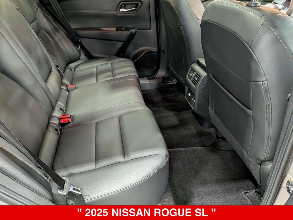 2025 Nissan Rogue SL
