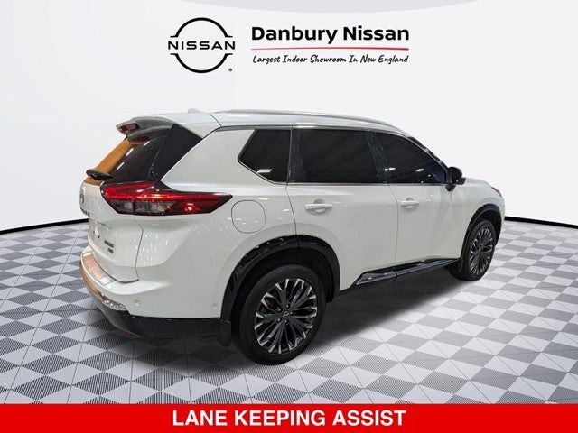 2024 Nissan Rogue Platinum