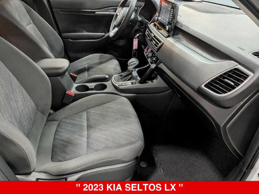 2023 Kia Seltos LX
