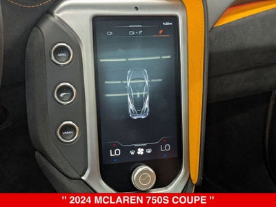 2024 McLaren 750S Coupe