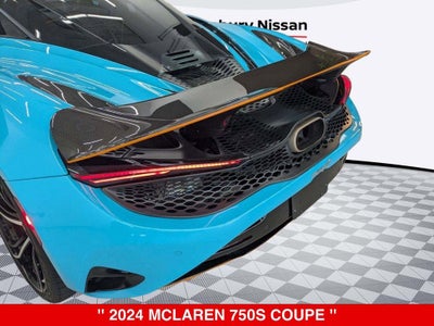 2024 McLaren 750S Coupe