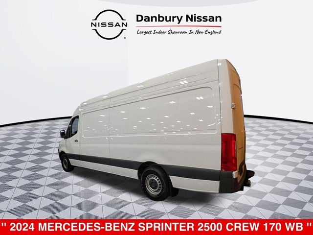 2024 Mercedes-Benz Sprinter 2500 Crew 170 WB High Roof