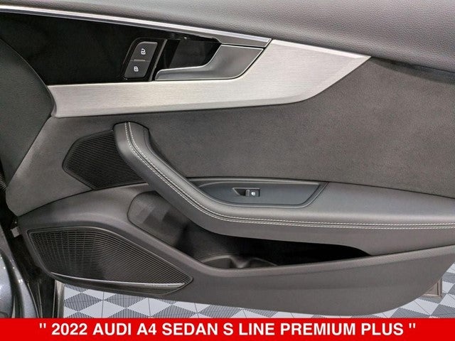2022 Audi A4 45 S line Premium Plus quattro