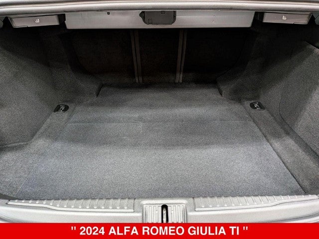 2024 Alfa Romeo Giulia Ti