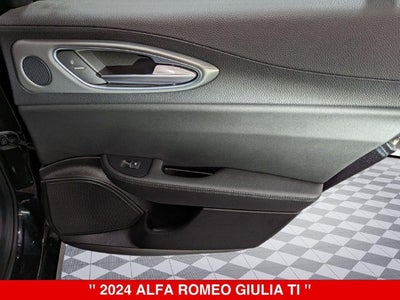2024 Alfa Romeo Giulia Ti